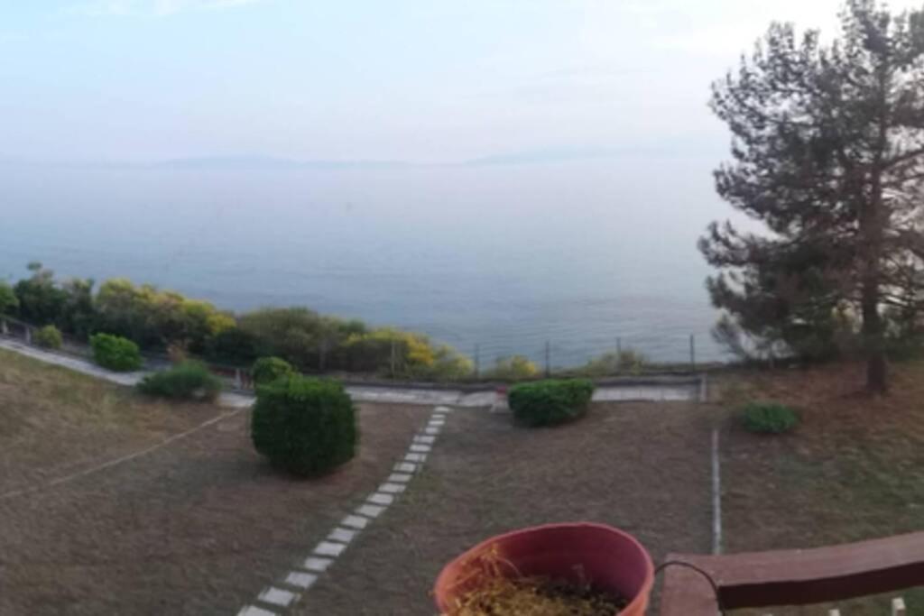 Sunshine House Offering Spectacular Views To Olymp A Apartment Nea Iraklia Bagian luar foto